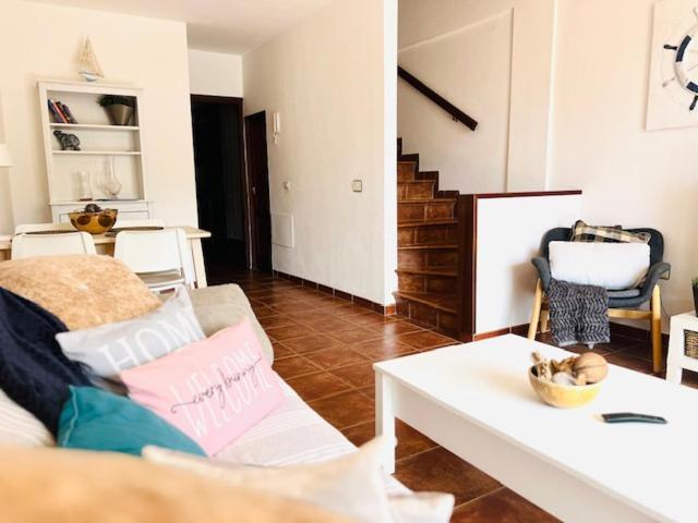 Apartamentos Vista Marina - El Medano Extérieur photo